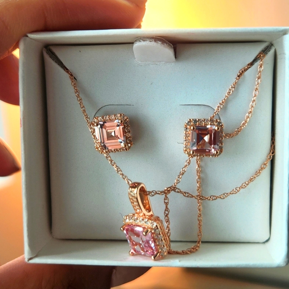 Pink Diamond earrings and necklace Set